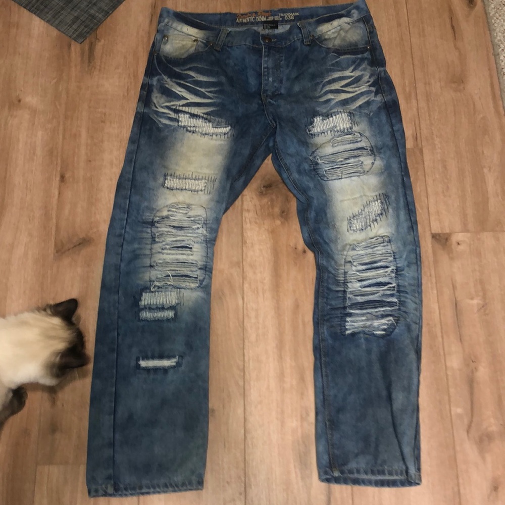 DENIM & RIVETS JEANS